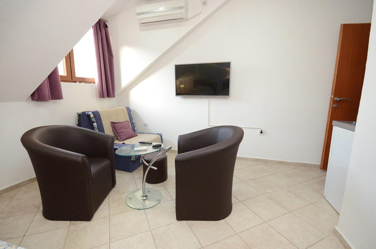 Tajami Apartments Kotor Luaran gambar